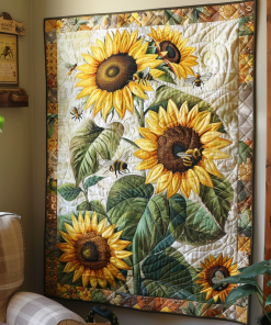 bee flower serenade quilted blanket ncu0nt003 jxmag.png