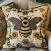 golden bumble quilted pillow case ncu0nt003 gl8td.png