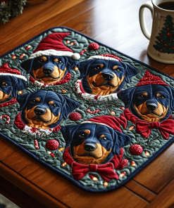merry rottie quilted placemat ncu0dv1617 nynxj.png