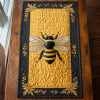 pollinator paradise quilted table runner ncu0dk1199 bayjm.png